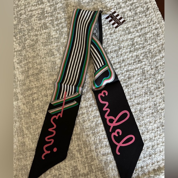 NWT HENRI BENDEL Whimsy Bendel Skinny Mini Bag Scarf Mint Condition - Picture 2 of 5